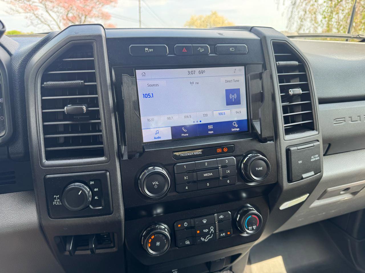 Used 2021 Ford F250 XL w/ STX Appearance Package AWD/4WD image 14