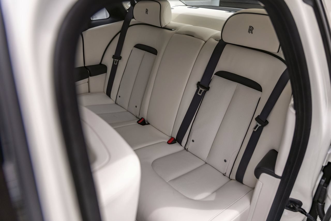 New 2026 Rolls-Royce Ghost AWD/4WD image 49