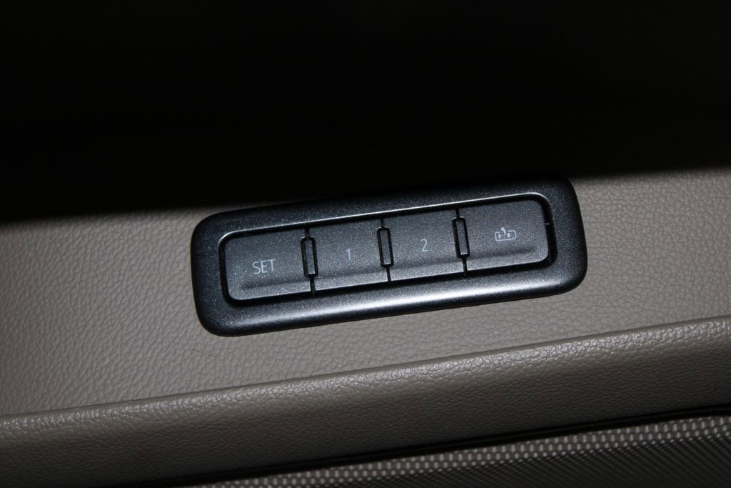 Used 2019 Chevrolet Suburban Premier w/ Max Trailering Package image 45