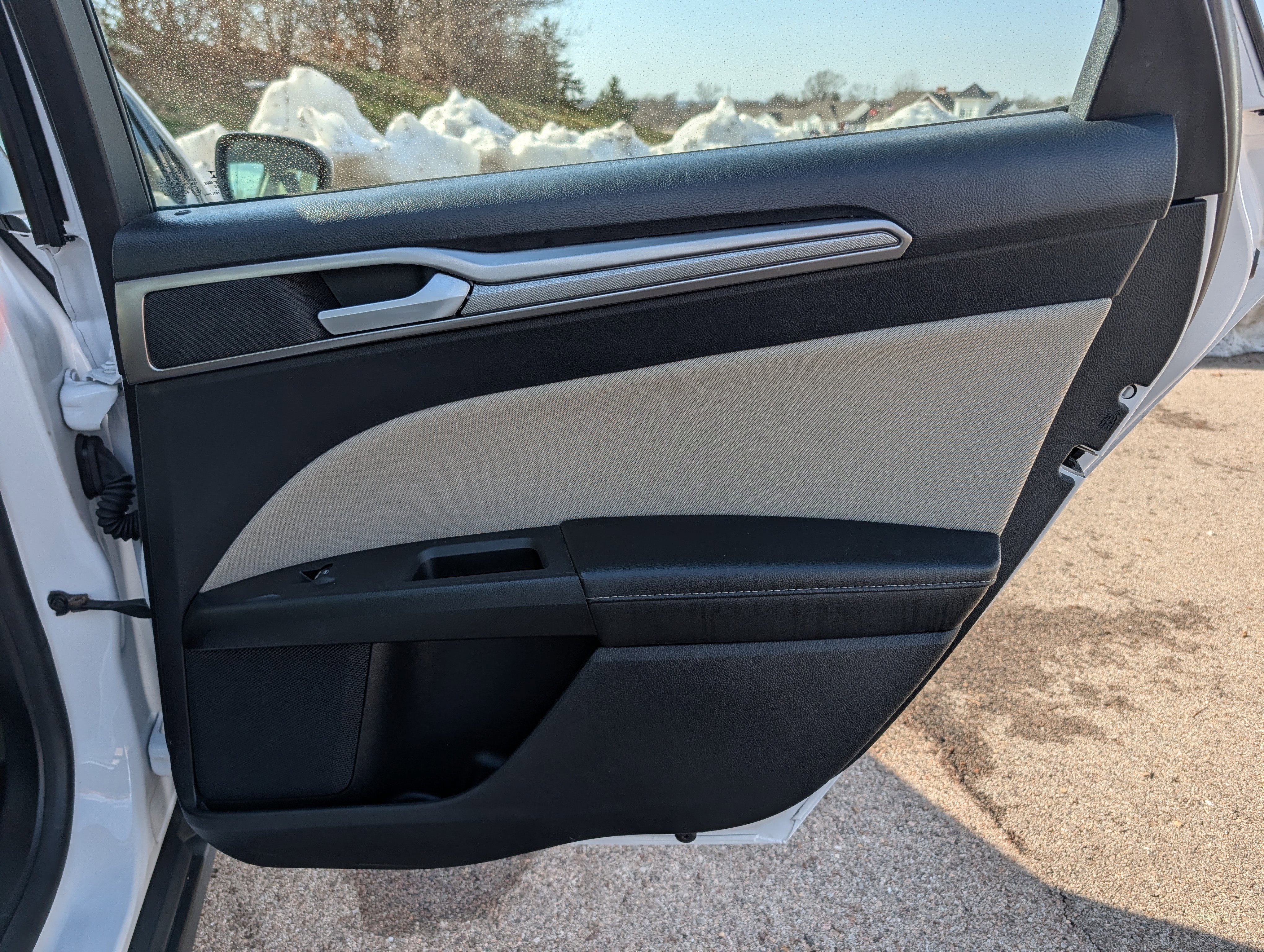 Used 2020 Ford Fusion S image 30