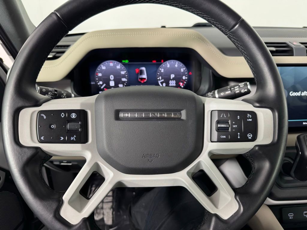 Used 2024 Land Rover Defender 130 S image 16
