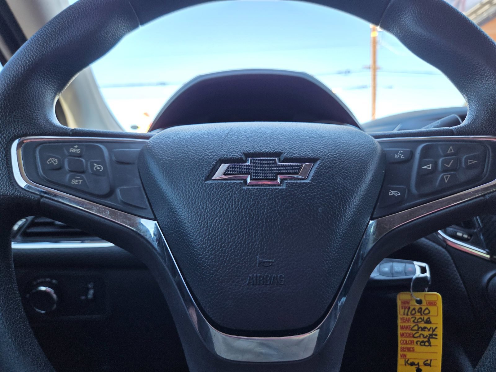 Used 2018 Chevrolet Cruze LT FWD image 14