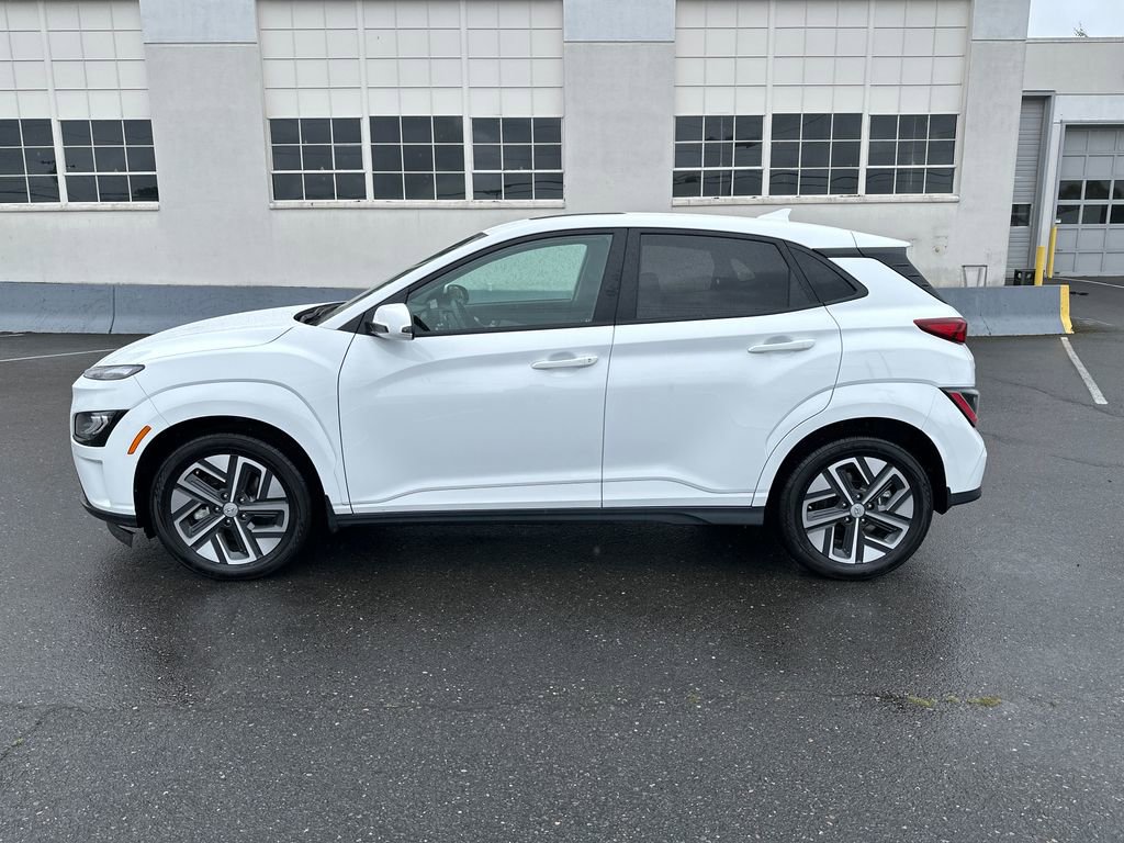 Certified 2023 Hyundai Kona Limited w/ Cargo Package image 3