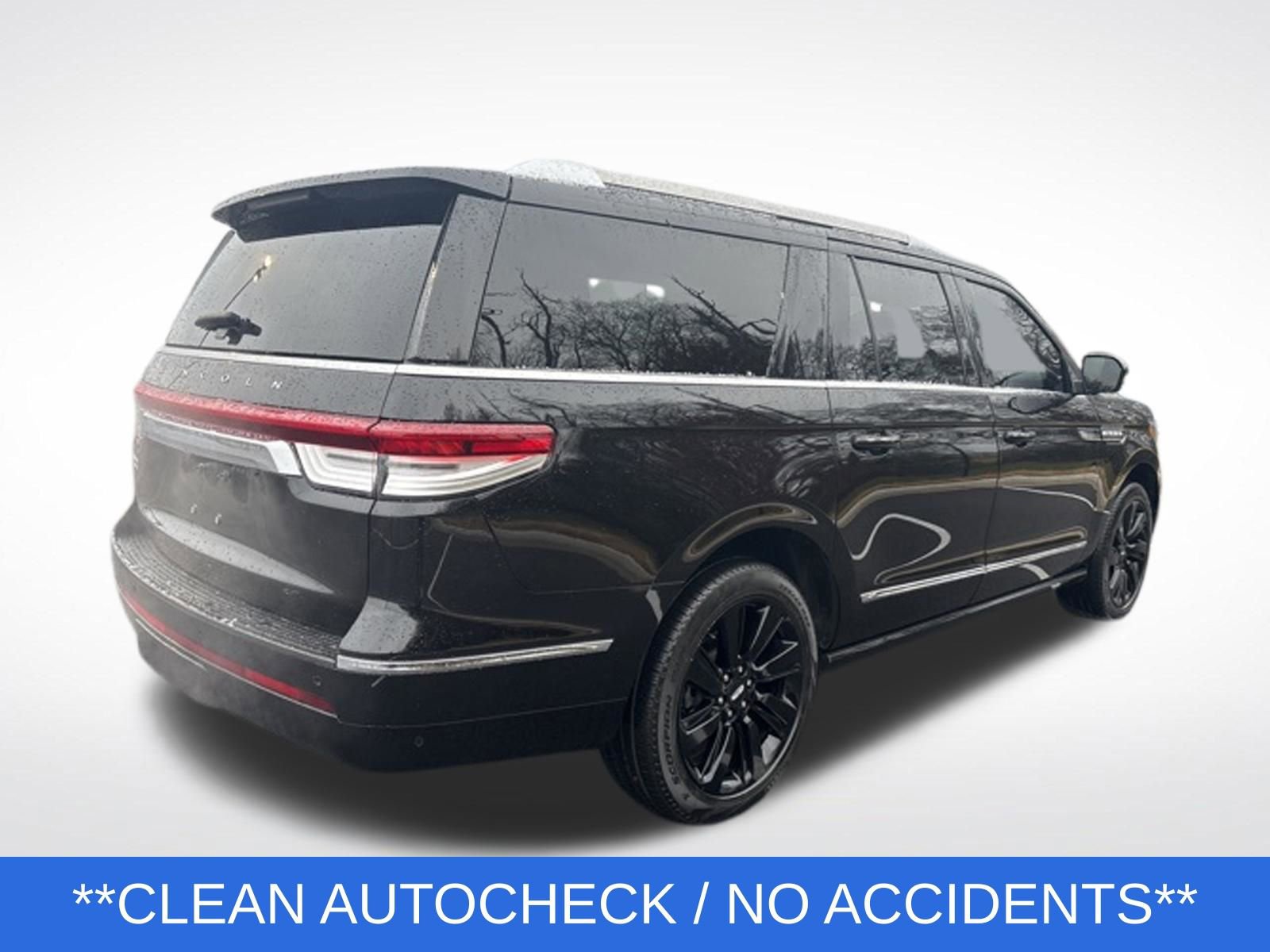 Certified 2024 Lincoln Navigator L Reserve AWD/4WD image 4