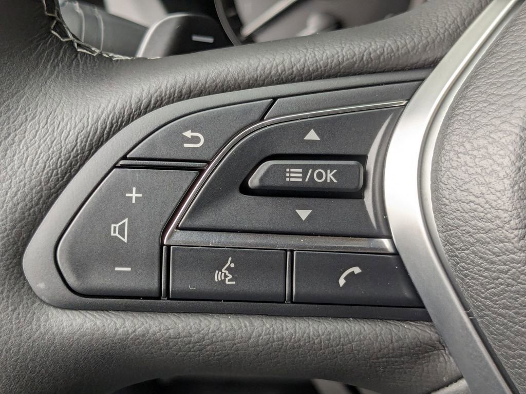 Used 2024 INFINITI QX50 Sport image 16