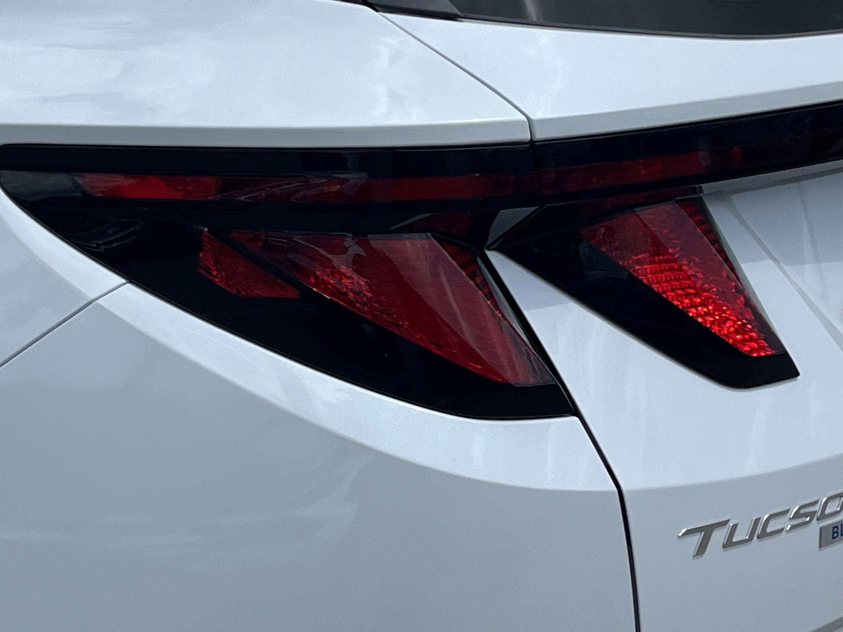 New 2026 Hyundai Tucson Blue SE AWD/4WD image 33