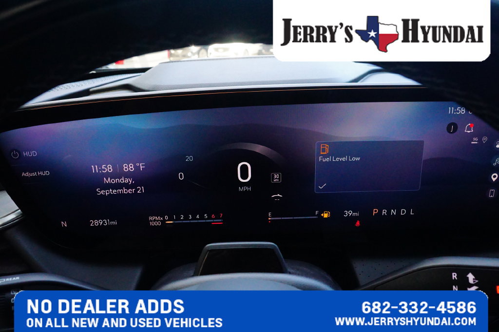 Used 2025 Buick Enclave Avenir w/ Super Cruise Package FWD image 13