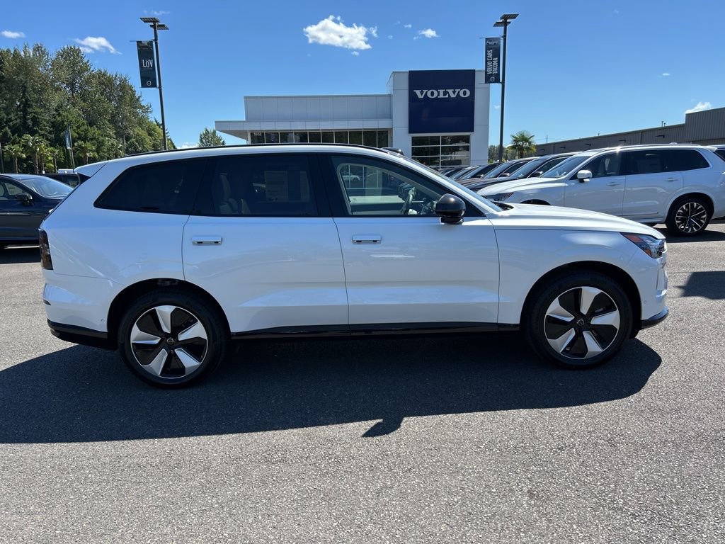 New 2025 Volvo EX90 Plus image 9