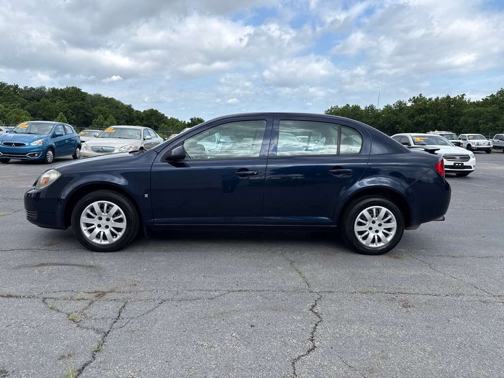Used 2009 Chevrolet Cobalt LT FWD image 1
