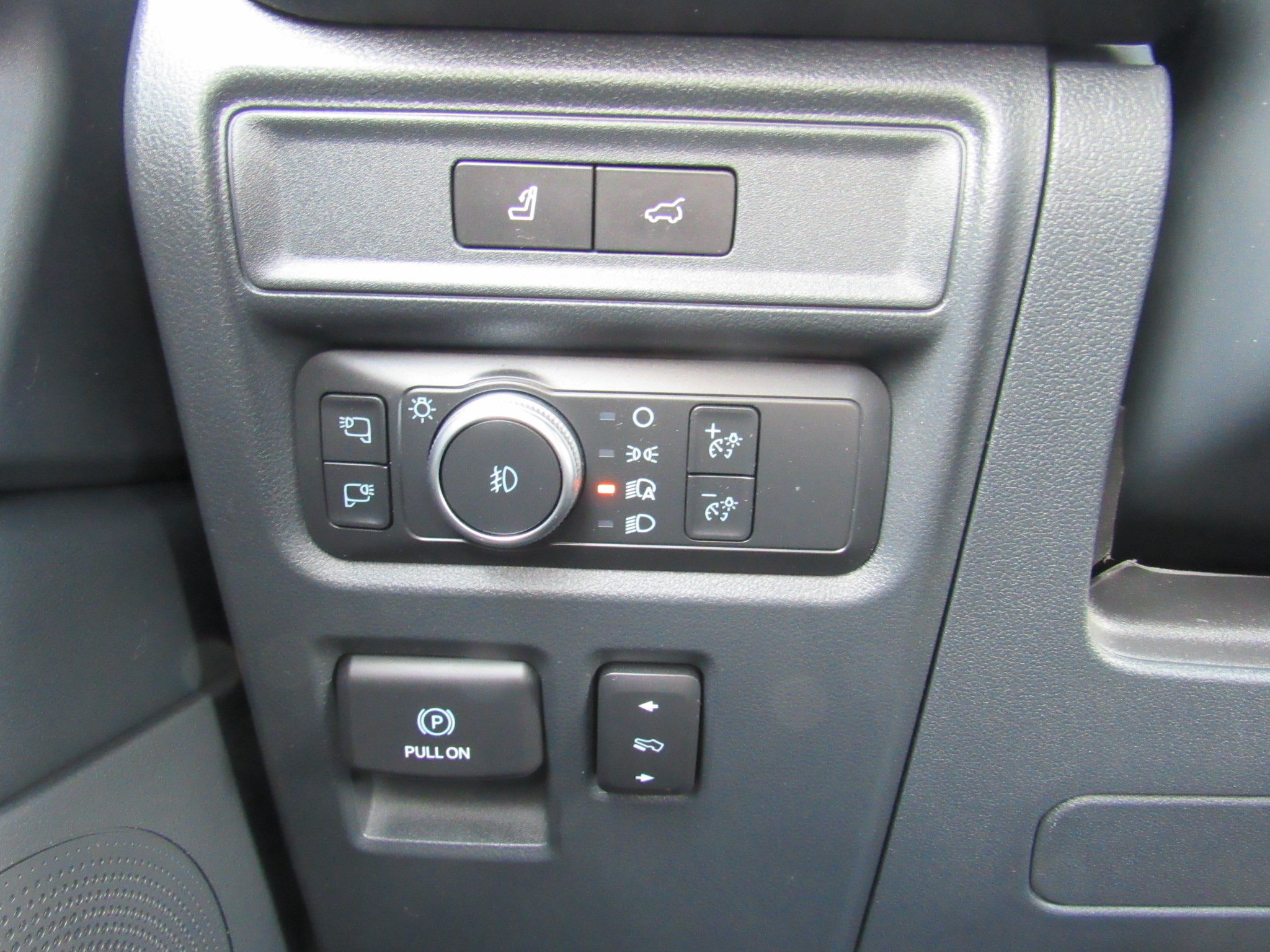 Used 2022 Ford Expedition Platinum AWD/4WD image 18