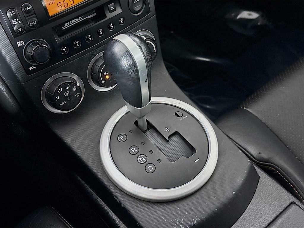 Used 2005 Nissan 350Z Touring image 18