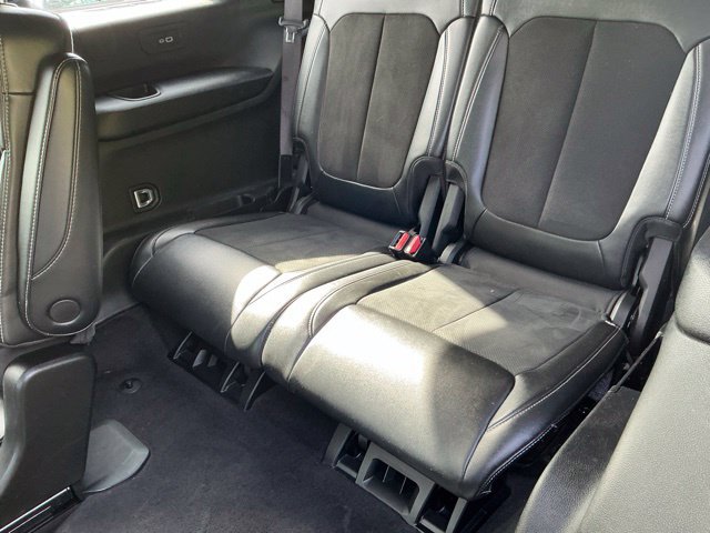 Used 2021 Jeep Grand Cherokee L Laredo RWD image 14