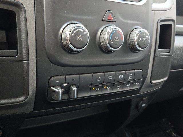 Used 2018 RAM 2500 Tradesman w/ Chrome Appearance Group AWD/4WD image 20