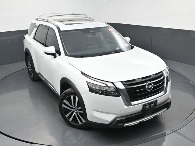 Used 2025 Nissan Pathfinder Platinum w/ Cargo Package FWD image 40