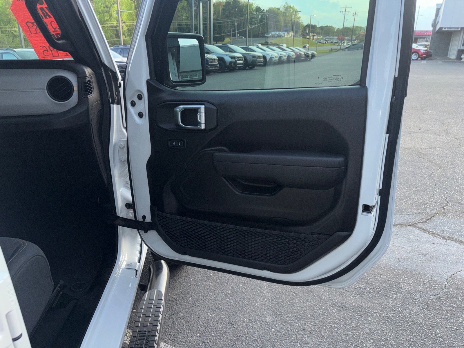 Used 2025 Jeep Gladiator Sport image 42