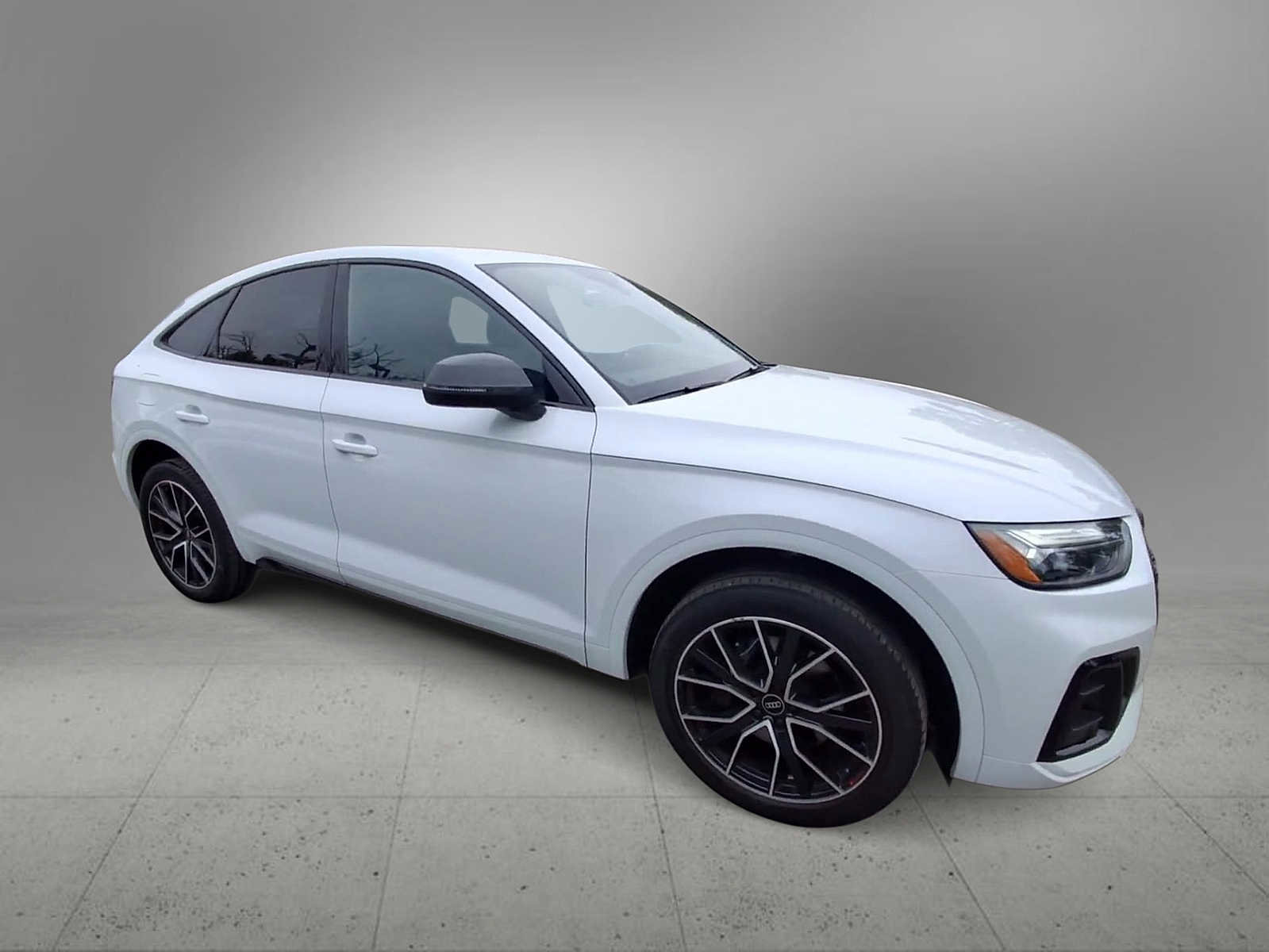 Used 2022 Audi SQ5 Premium Plus AWD/4WD image 2