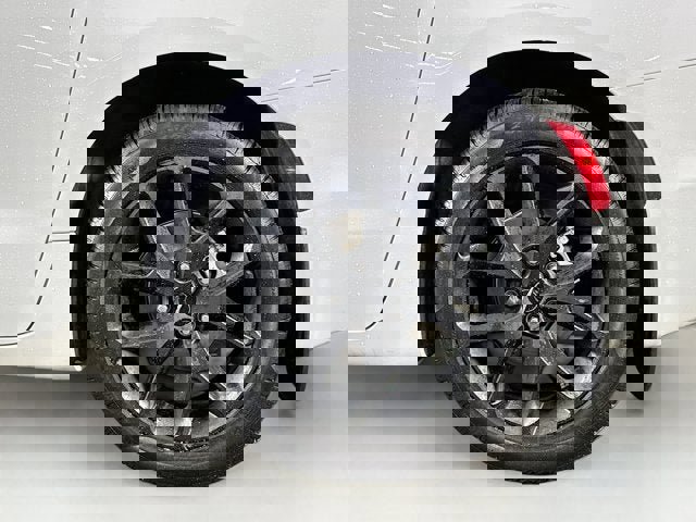 Used 2024 Chrysler Pacifica Touring-L w/ S Appearance Package image 31