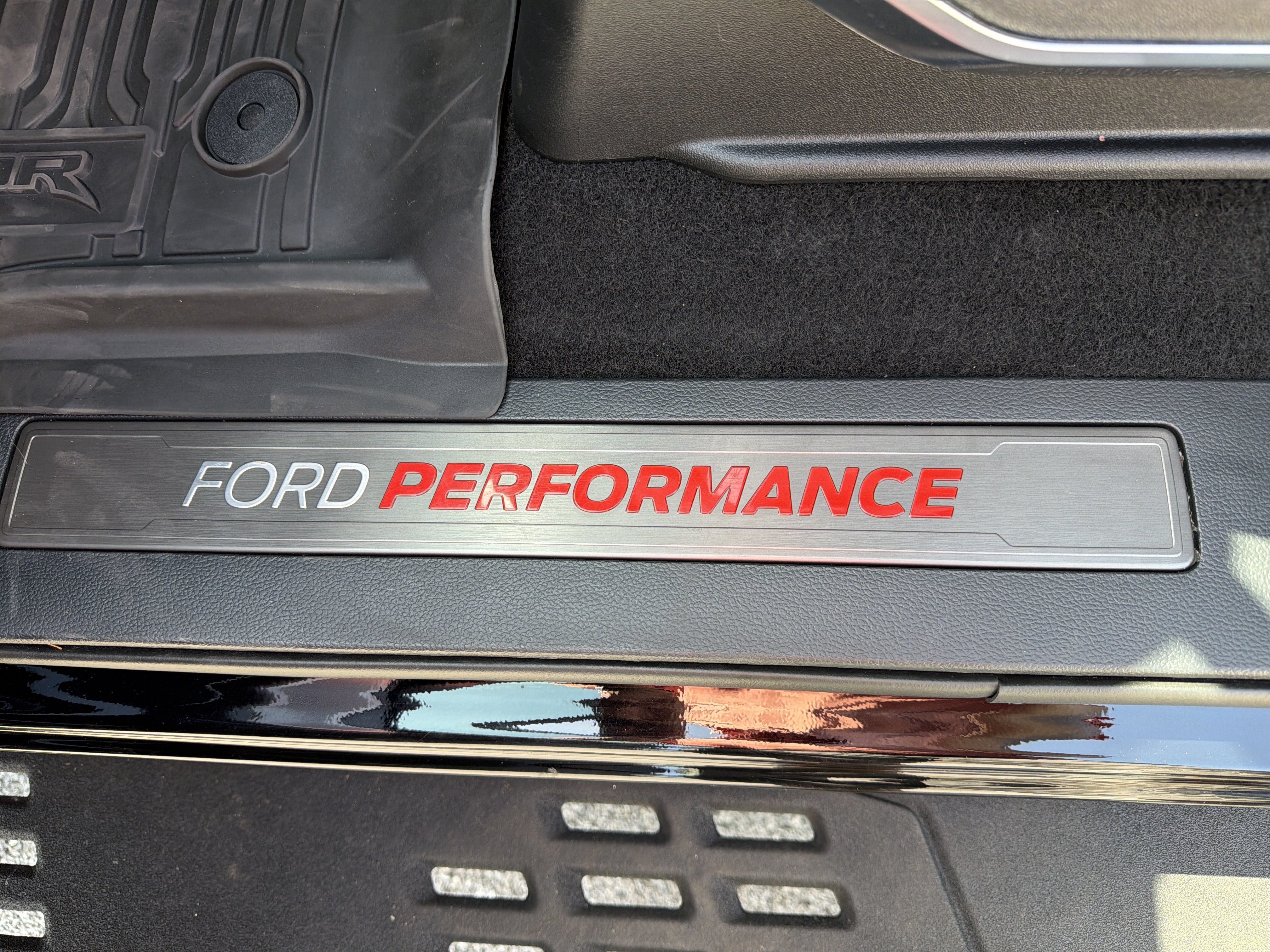 Used 2024 Ford F150 Raptor AWD/4WD image 23