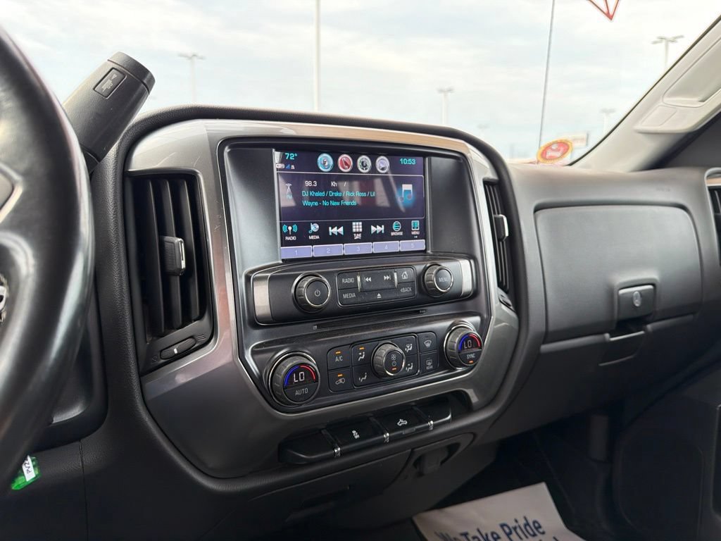 Used 2018 Chevrolet Silverado 1500 LT w/ All Star Edition AWD/4WD image 17