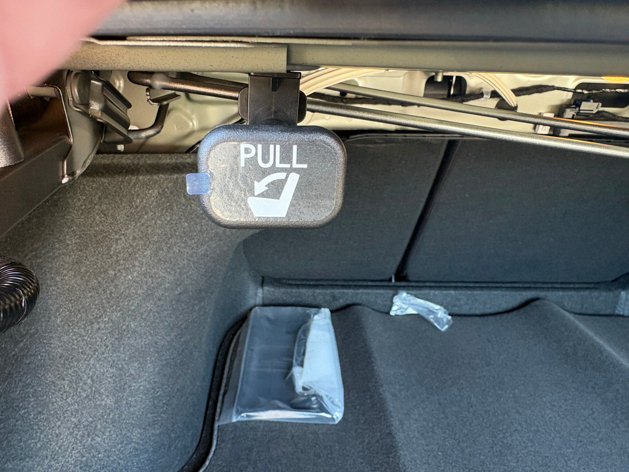 New 2027 Nissan Sentra SV w/ SV Convenience Package FWD image 26