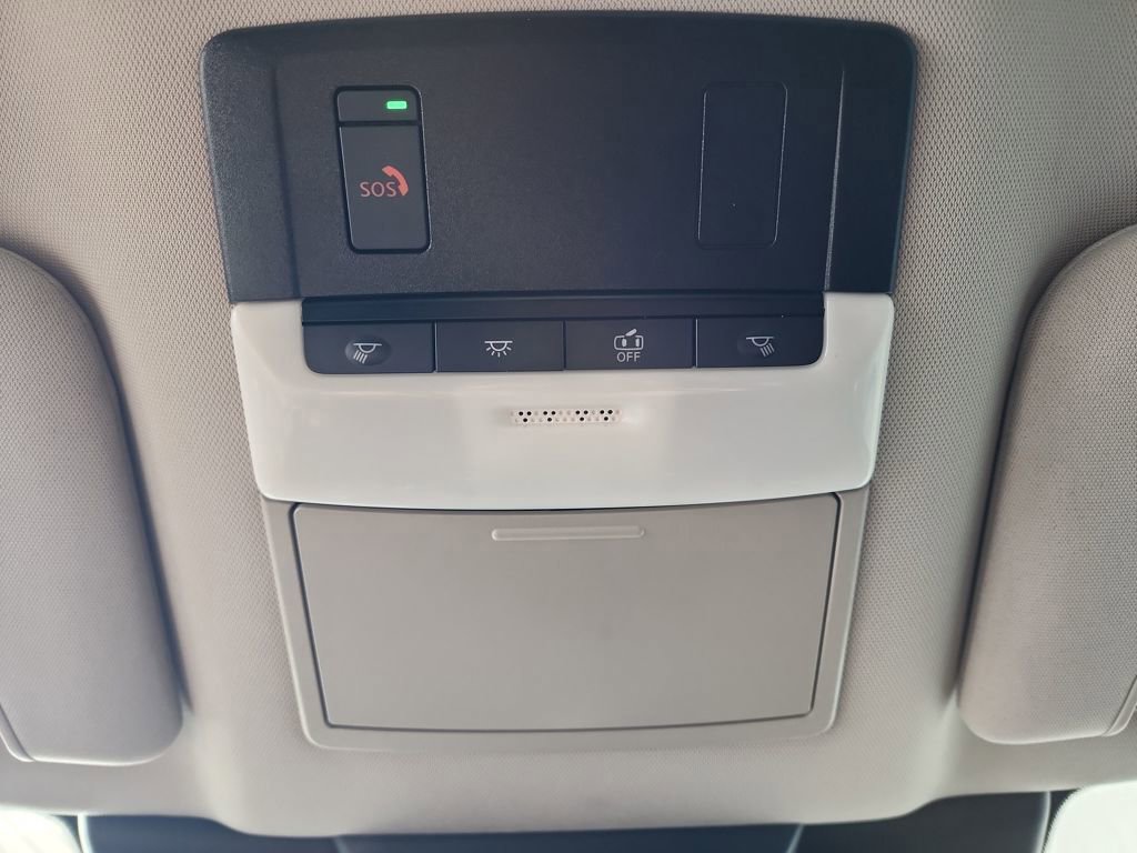 Used 2022 Nissan Pathfinder SV FWD image 36