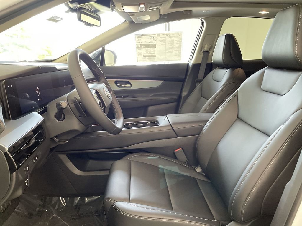 Certified 2025 Nissan Murano SL w/ Cargo Package image 22