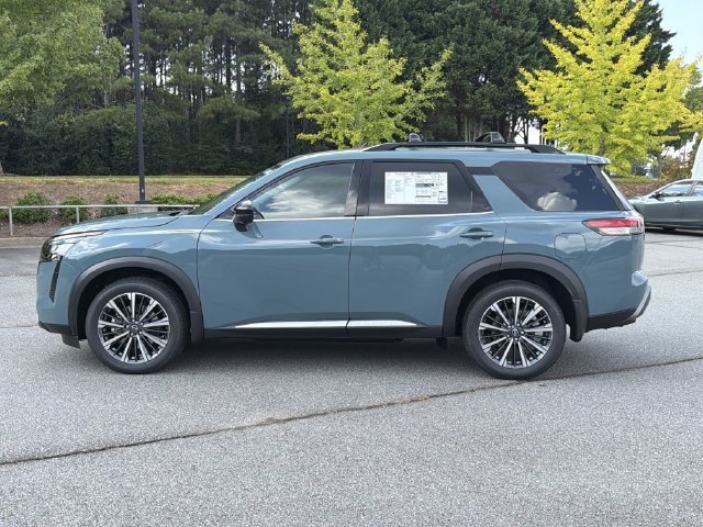 New 2026 Nissan Pathfinder Platinum AWD/4WD image 8