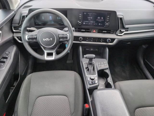 Used 2024 Kia Sportage LX FWD image 27