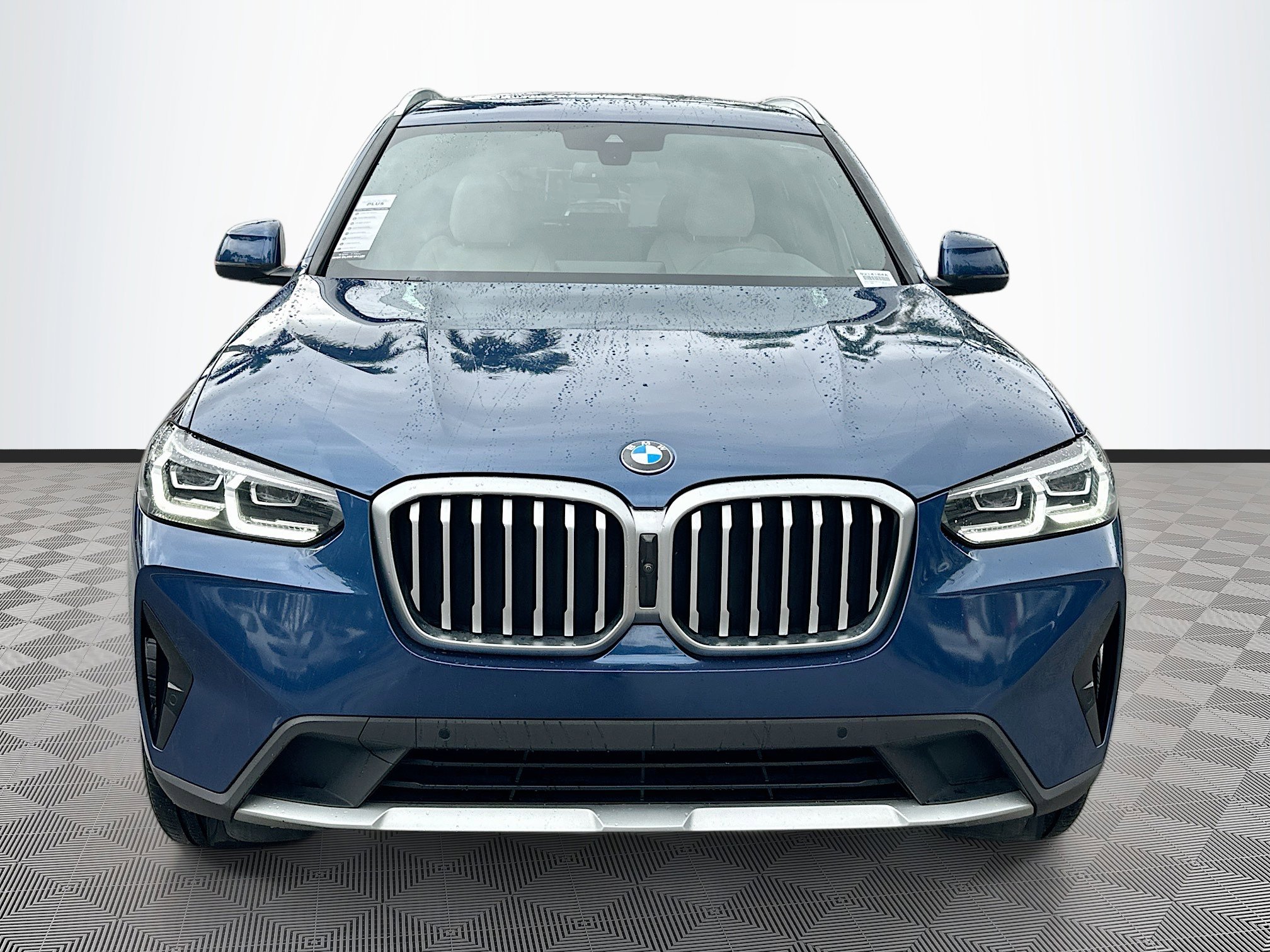 Used 2023 BMW X3 sDrive30i w/ Convenience Package image 2