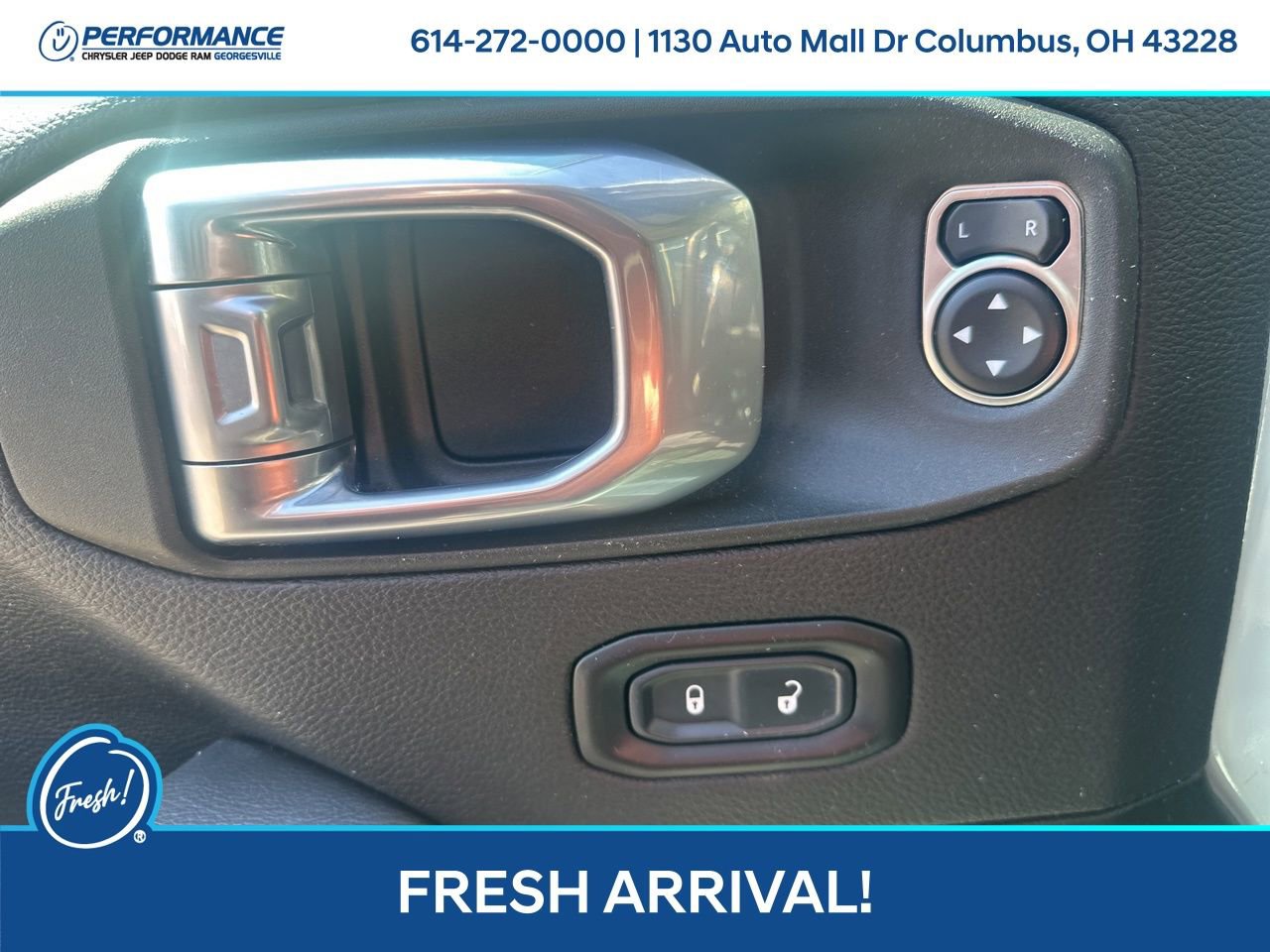 Used 2023 Jeep Wrangler Unlimited Sahara w/ Cold Weather Group image 13