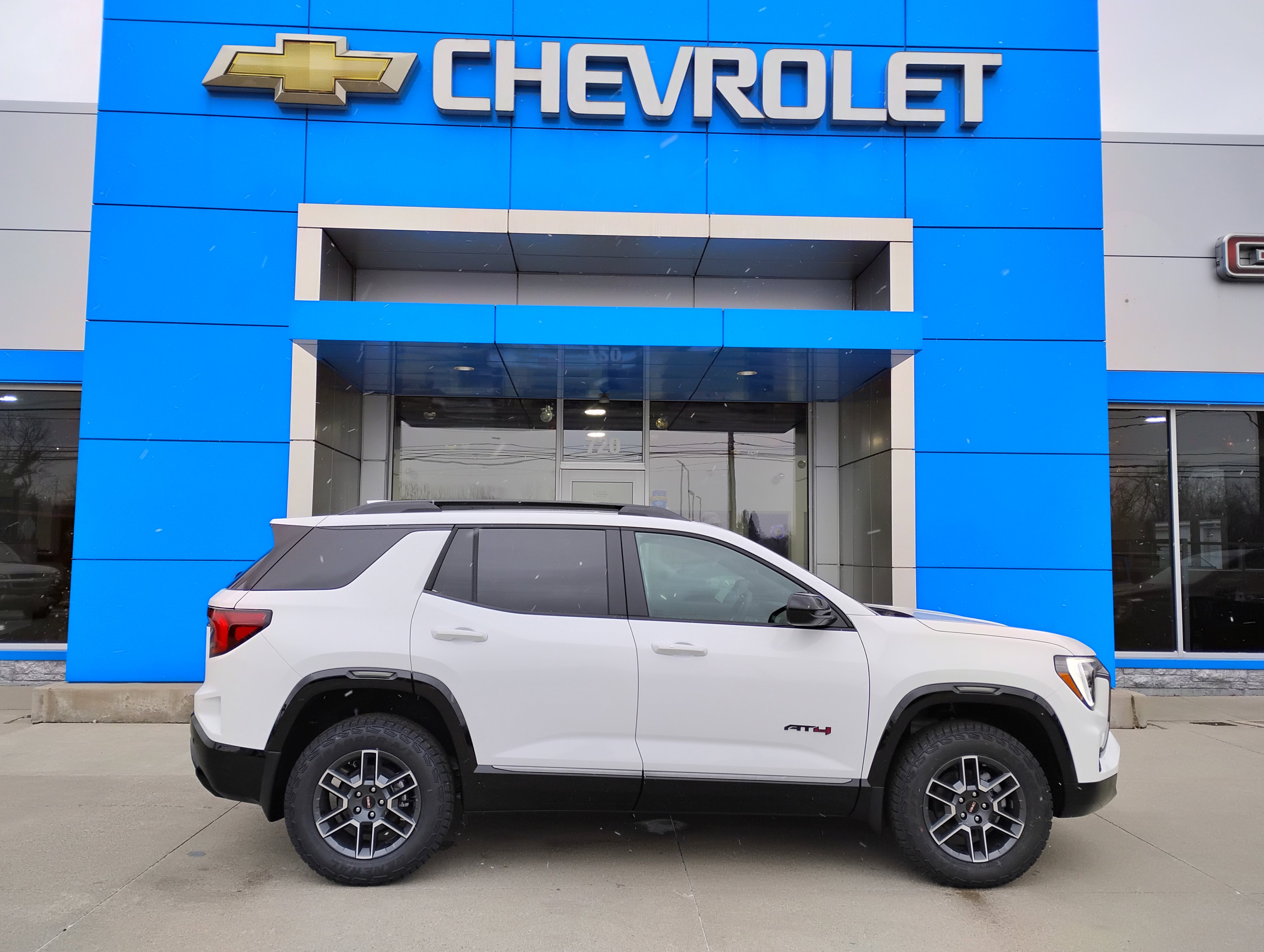 New 2026 GMC Terrain AT4 w/ LPO, Black Badging Package image 36