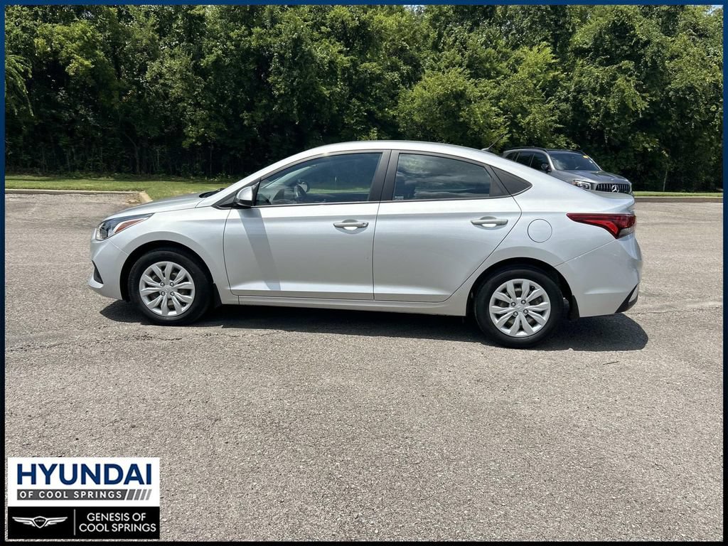 Used 2022 Hyundai Accent SE FWD image 4