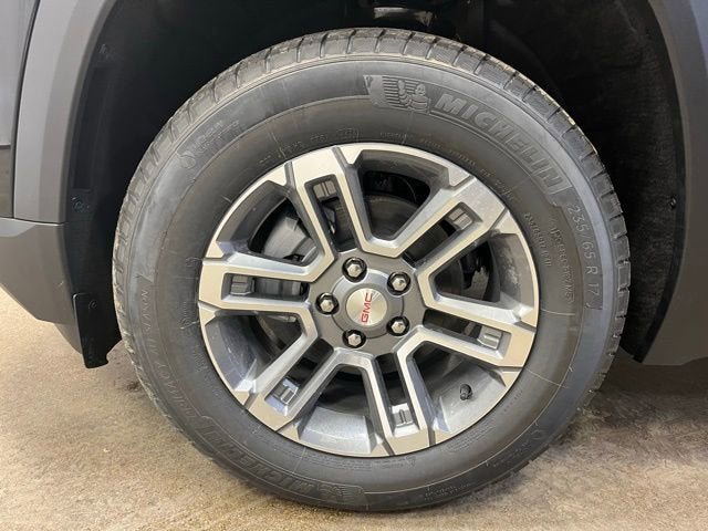 New 2026 GMC Terrain Elevation w/ Technology Package II AWD/4WD image 30
