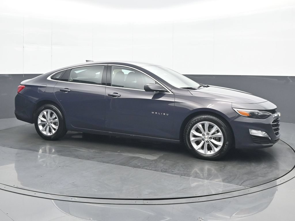 Used 2025 Chevrolet Malibu LT FWD image 8