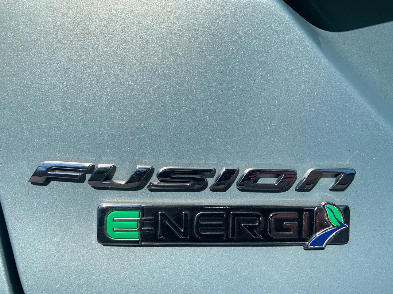 Used 2014 Ford Fusion Energi Titanium FWD image 27