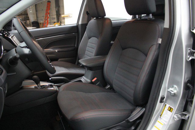 New 2026 Mitsubishi Outlander Sport SE AWD/4WD image 7