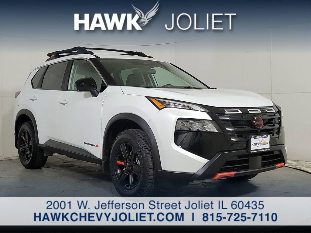 Used 2025 Nissan Rogue SV AWD/4WD image 1