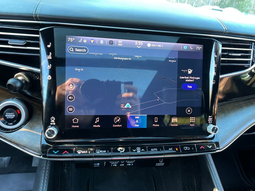 Used 2022 Jeep Grand Wagoneer Series I w/ Flexible Seating Group image 18