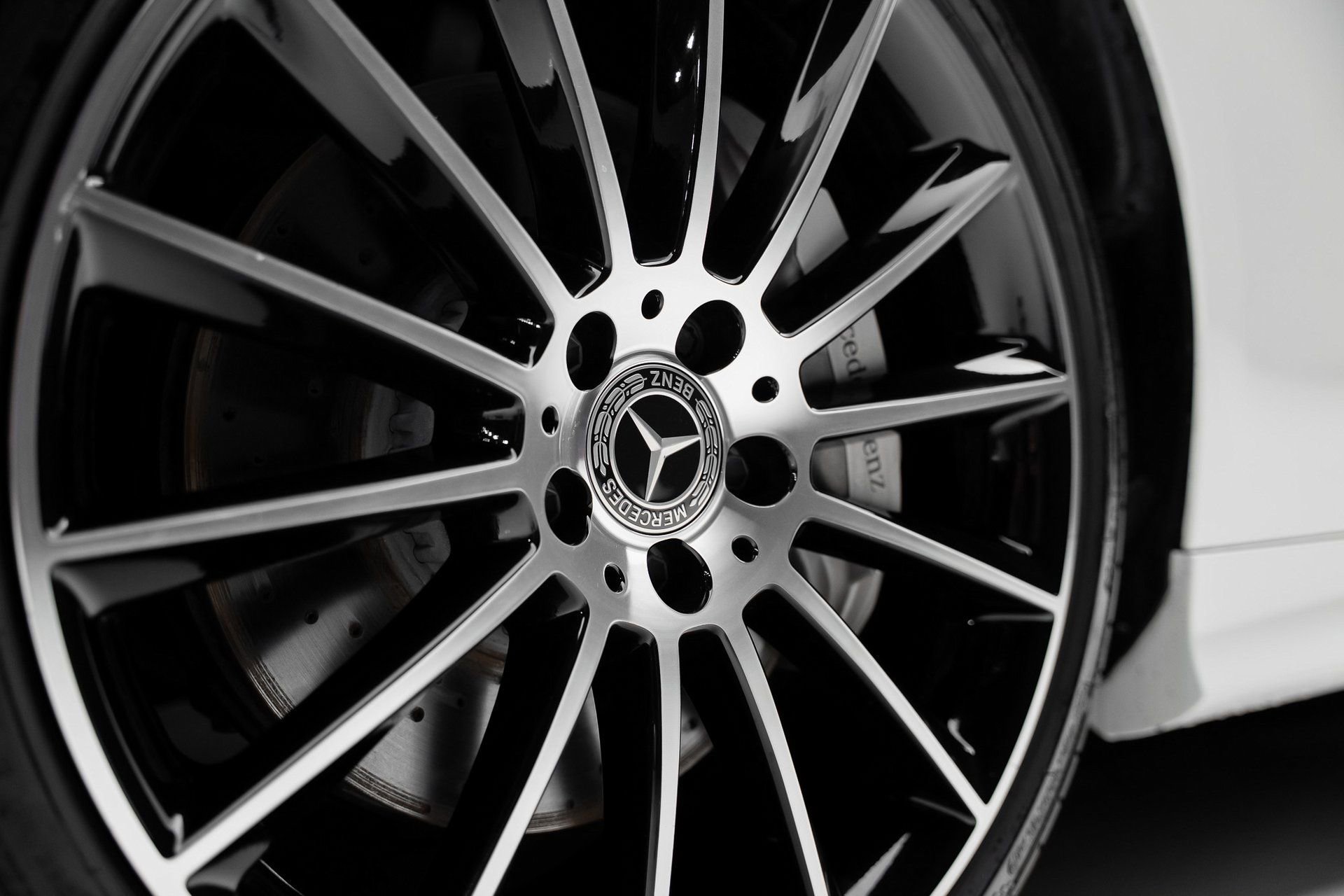 Used 2023 Mercedes-Benz E 450 Coupe image 22