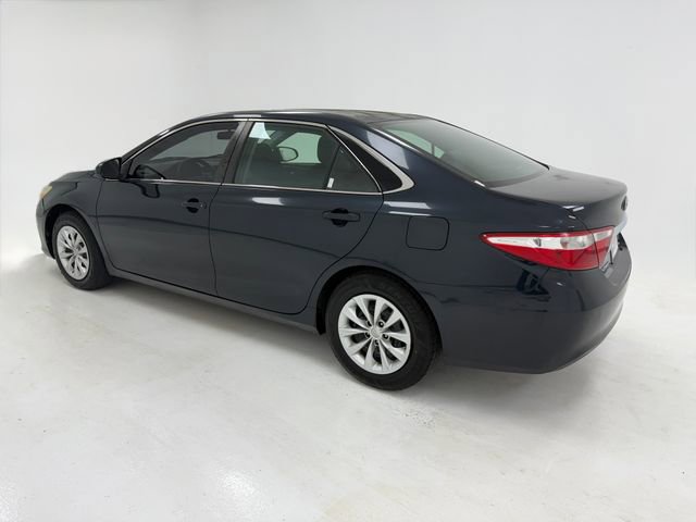 Used 2017 Toyota Camry LE FWD image 36
