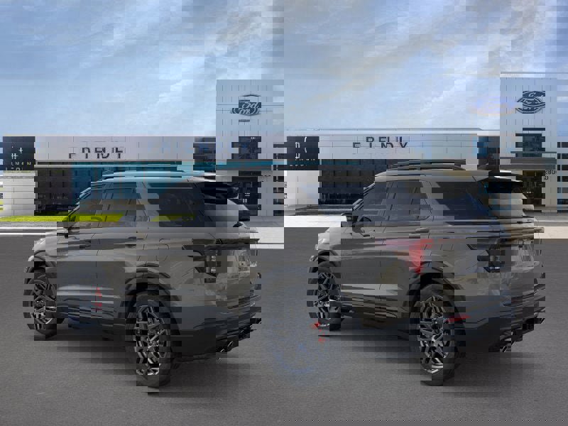 New 2026 Ford Explorer ST image 4