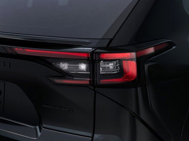 New 2026 Subaru Solterra AWD/4WD image 12