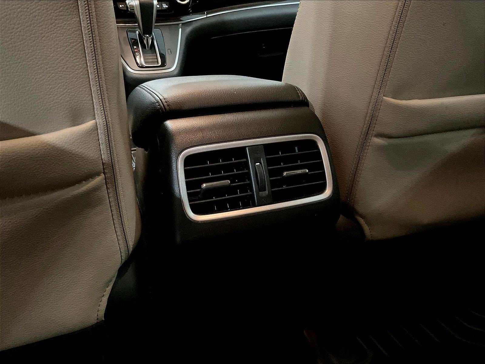Used 2015 Honda CR-V EX-L image 10