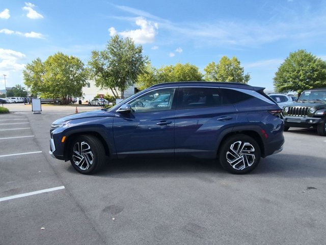 Used 2025 Hyundai Tucson Limited AWD/4WD image 8
