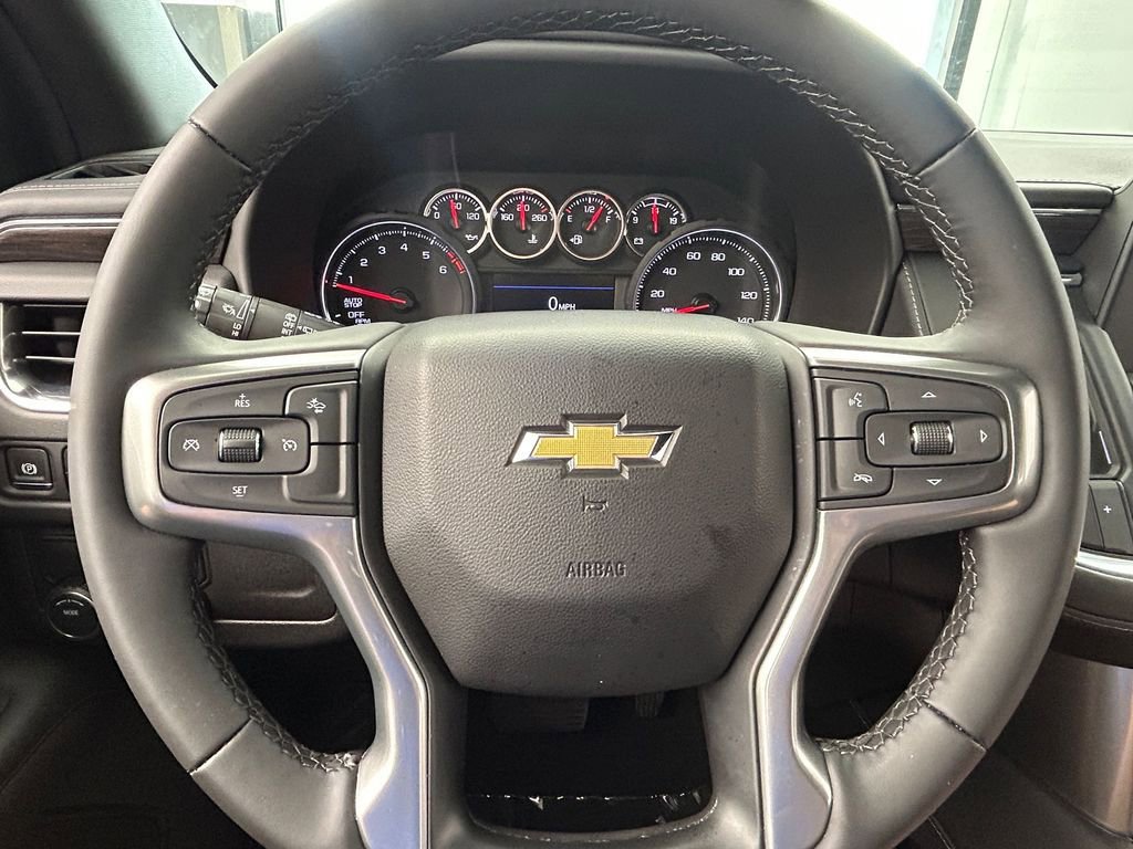 Used 2024 Chevrolet Suburban LS w/ Driver Alert Package RWD image 27