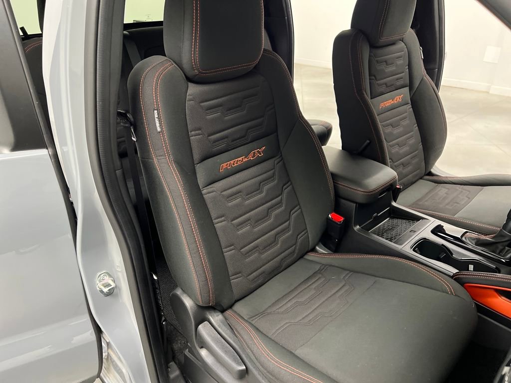 Used 2023 Nissan Frontier PRO-4X w/ Pro Convenience Package image 26