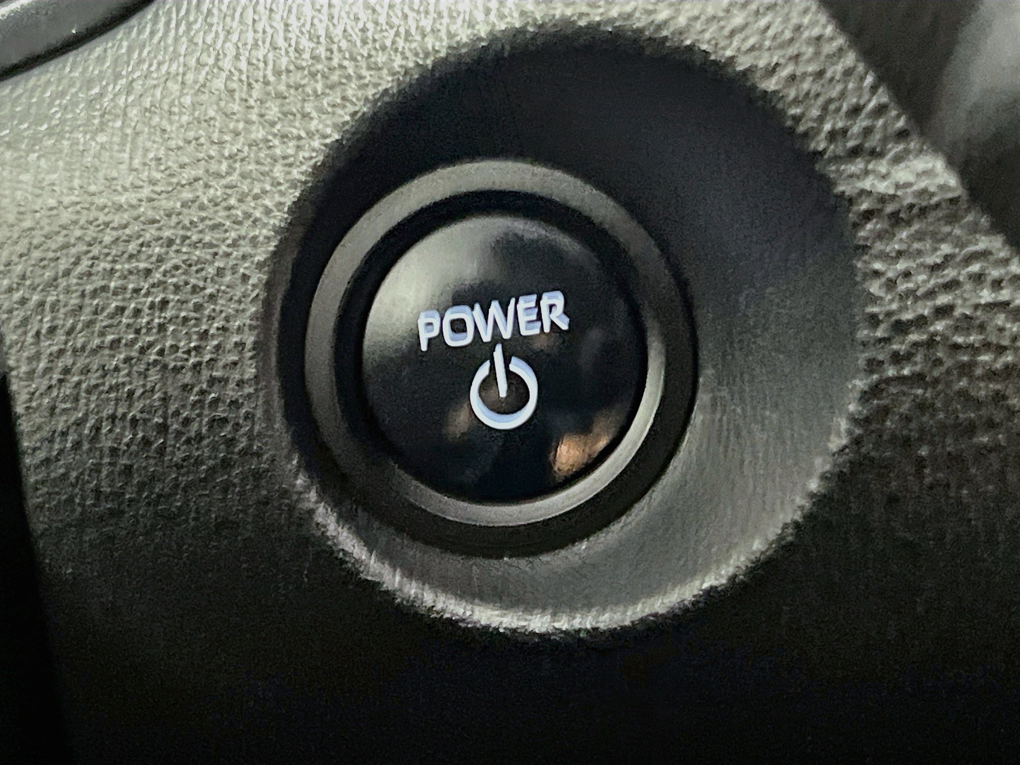 Used 2024 Toyota Corolla Cross AWD Hybrid image 23