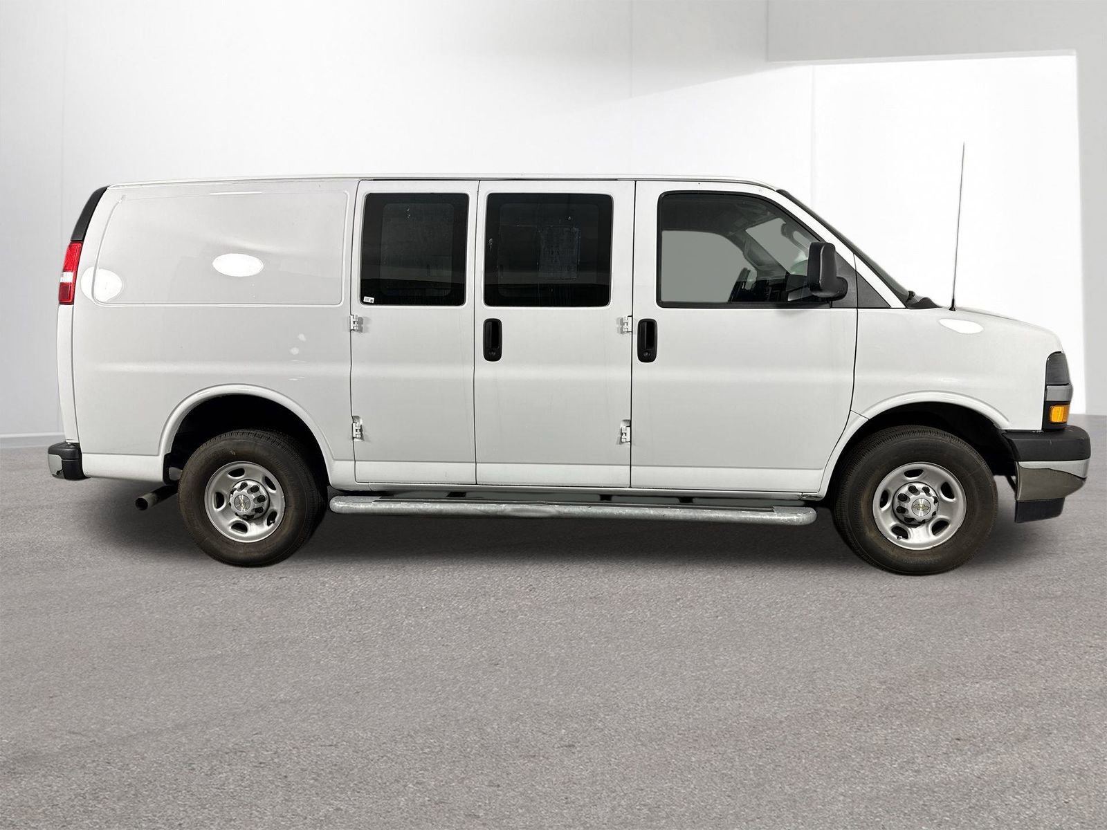 Used 2023 Chevrolet Express 2500 w/ Driver Convenience Package image 34