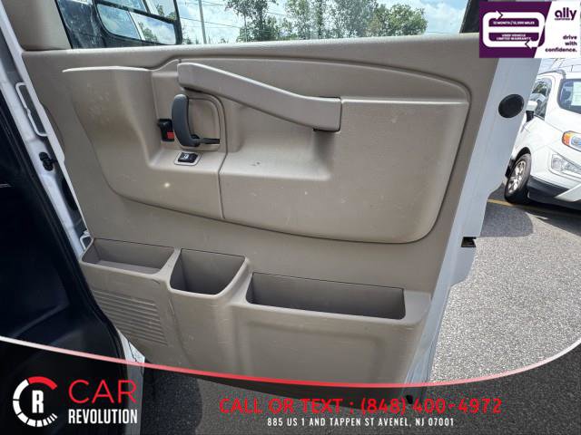 Used 2021 Chevrolet Express 2500 w/ Driver Convenience Package RWD image 33