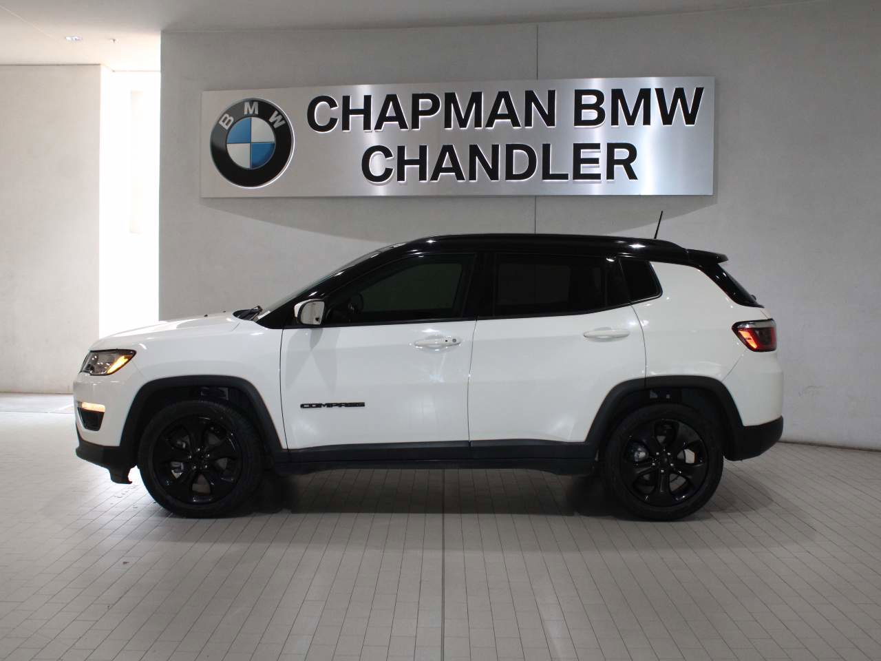 Used 2018 Jeep Compass Altitude w/ Popular Equipment Group FWD image 3